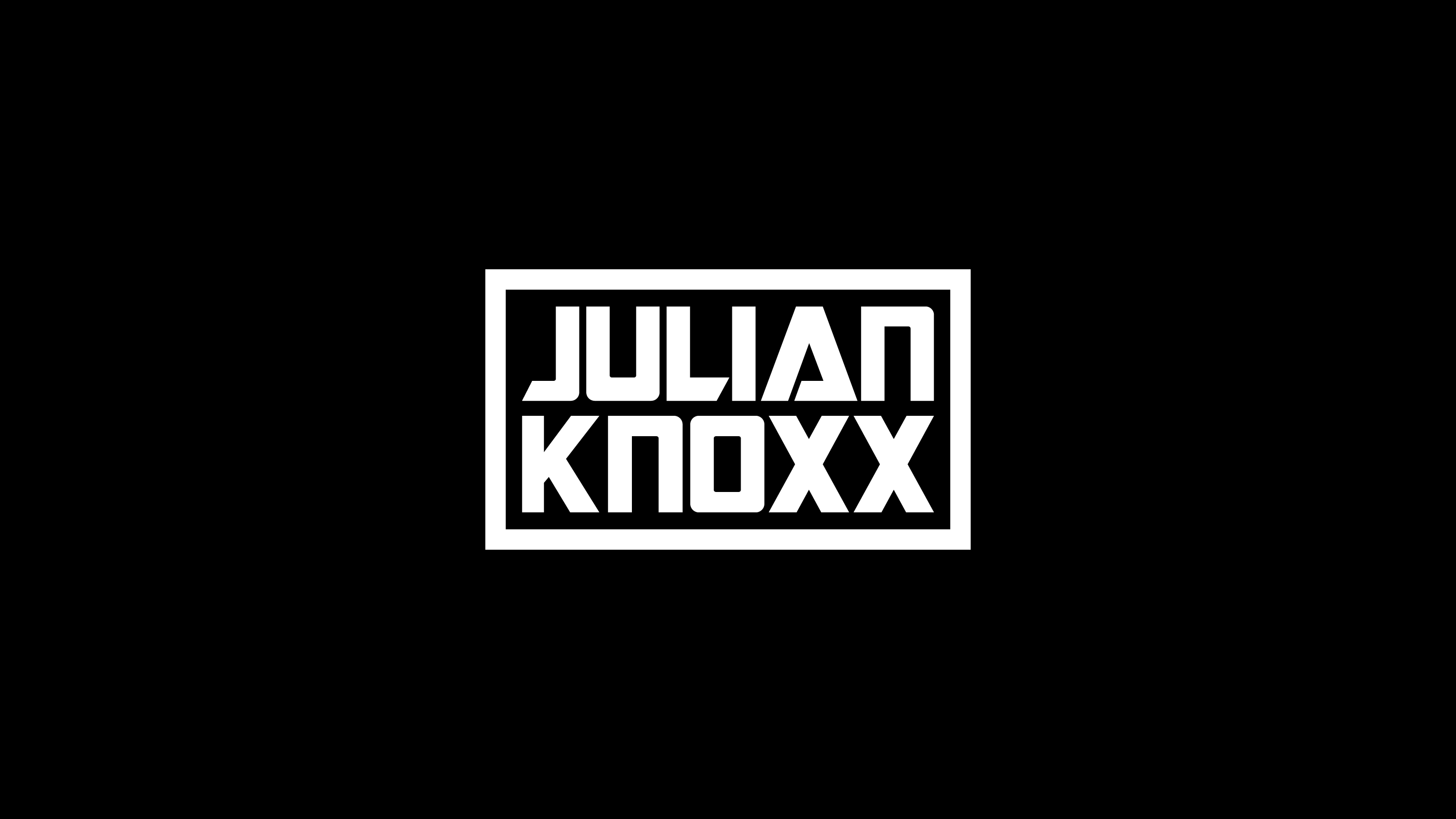 JULIAN  KNOXX